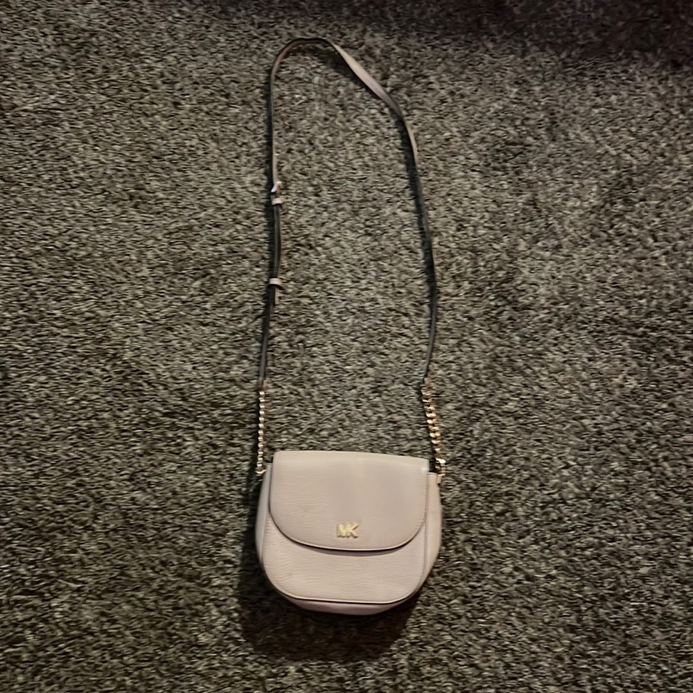 used michael kors crossbody bag , great condition!